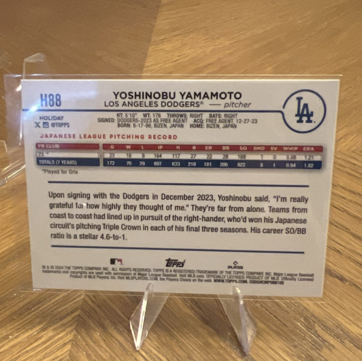 2024 Topps Holiday Image Variation Necklace Yoshinobu Yamamoto RC