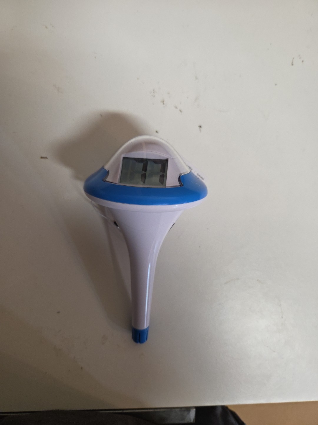 Baldr floating swimming pool thermometer