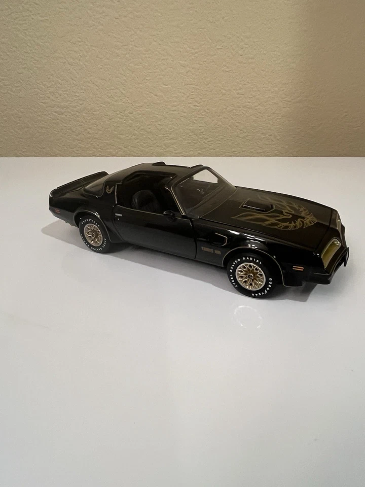 Franklin Mint 1977 Pontiac Trans Am  - Image 3 of 4