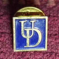 Vintage University of Delaware UD blue and gold tone jacket lapel pin