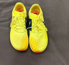 Nike Air Zoom Rival Waffle 6 DX7998-701 Green Running Track Shoes Sz 6.5 M