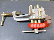 Vintage Stanley 1207 Bench Mount Vise, 1 5/8"  Jaws, Patent No 1999600-USA