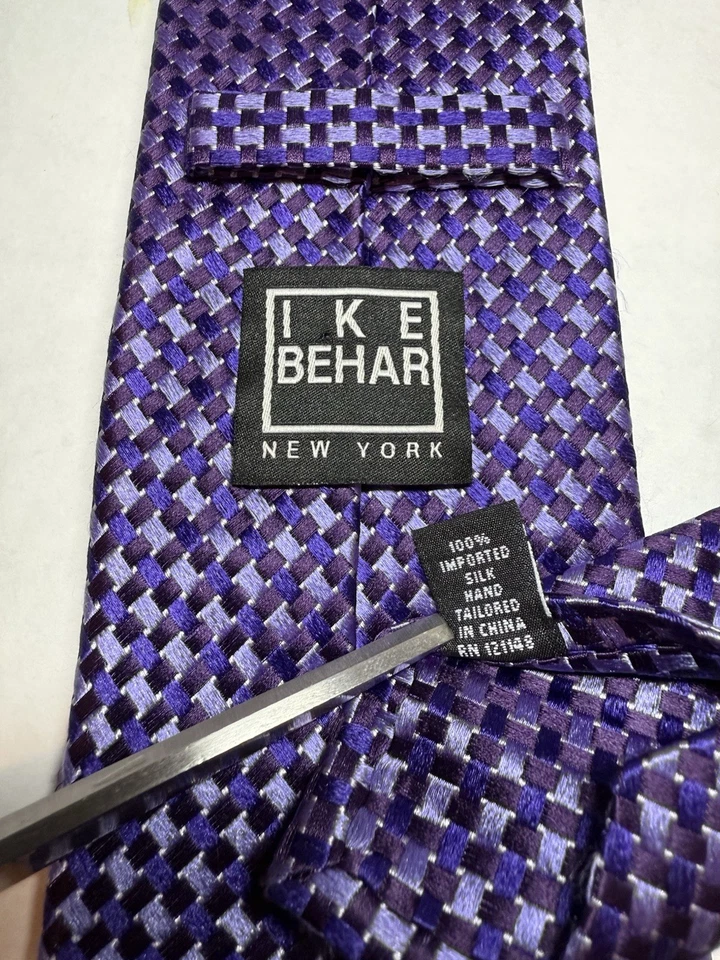 "Corbata de seda Ike Behar púrpura tejida a mano clásica X-larga 62 1/8"" x 3 3/8""" Foto 3 de 4
