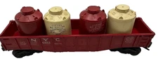 LIONEL 6462 GONDOLA WITH 4 AIR ACTIVATED CONTAINERS