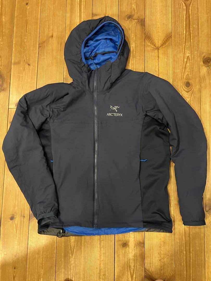 Excellent Arc'teryx Jacket atom LT Hoody Atom Hoody S Tui Color USED