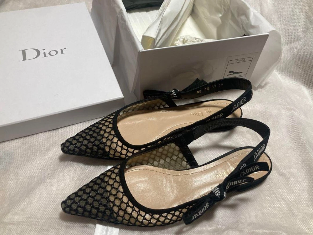 Escarpins plats Christian Dior J’adior Slingback taille 39 en maille noire bout pointu emballés