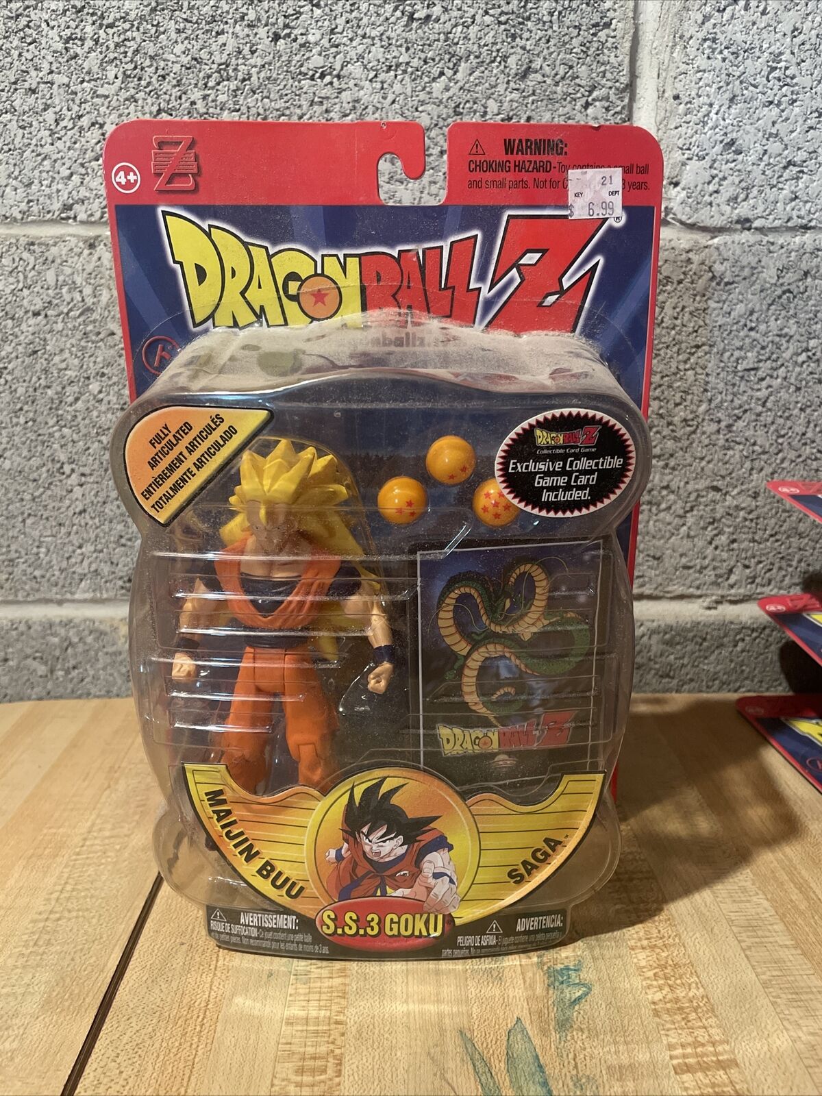 Inove Info - ACTION FIGURE GOKU SUPER SAYAJIN 3 REF. 27814/27815