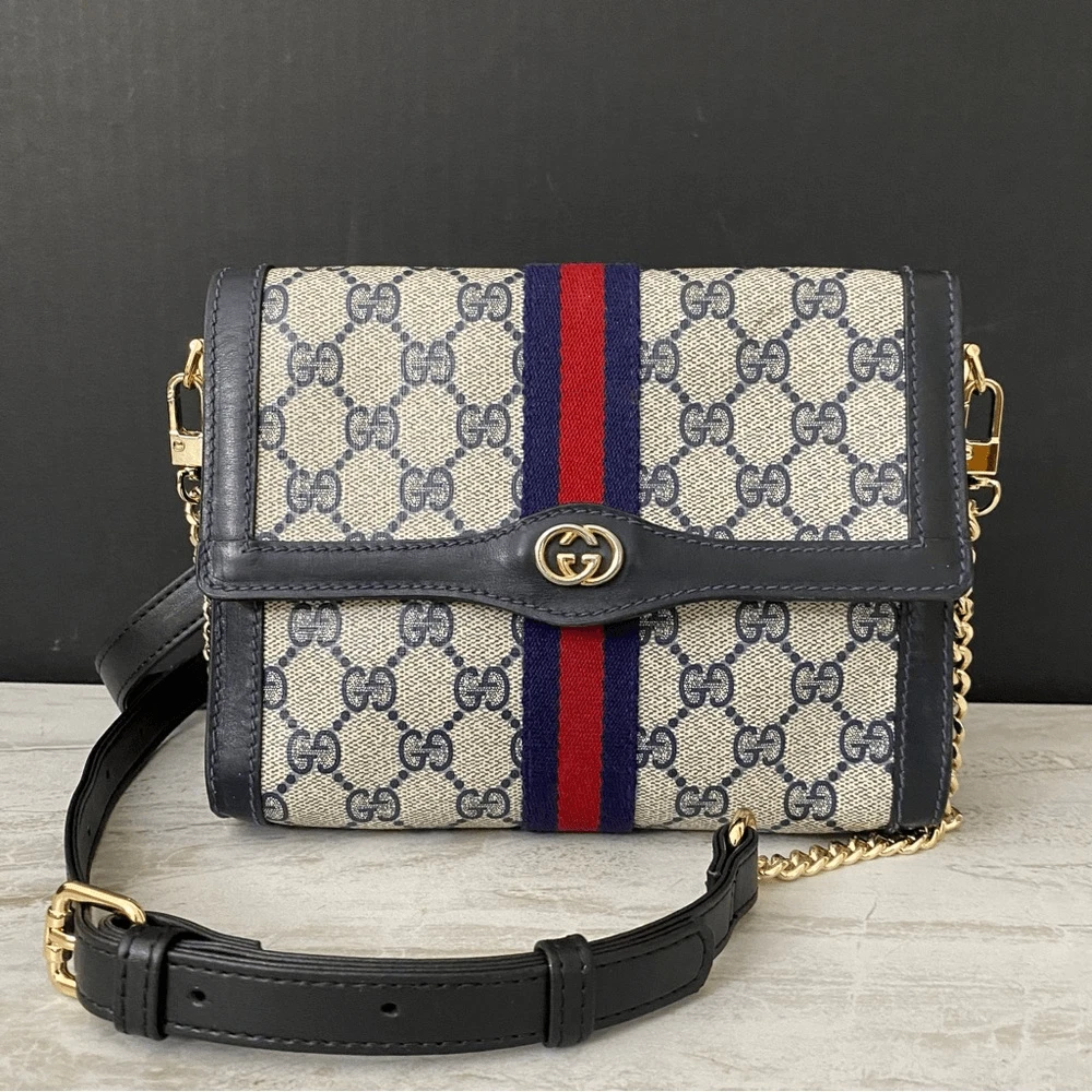 Gucci leather clutch sale