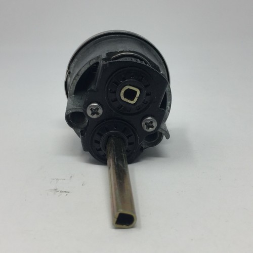 Kwikset SmartKey Satin Nickel Single Cylinder Deadbolt No Keys or Smartkey - Picture 7 of 12