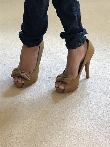 Peep Toe Boe Heels Size 6/39 | eBay