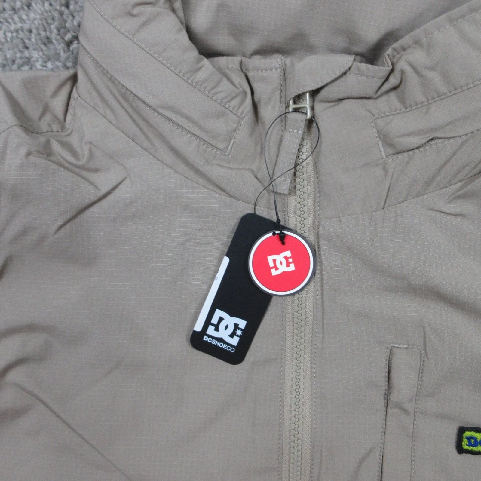 DC Shoe Co Jacket Mens Medium Beige Ripstop Vented Packable Hood Outdoor Vantage - product detail image 3