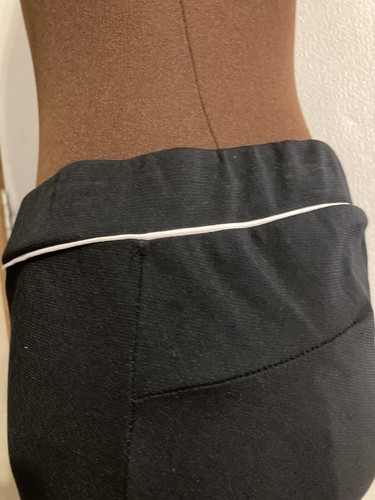 Sfuzi Size M Long VTG black active skirt made In the USA - Picture 6 of 9