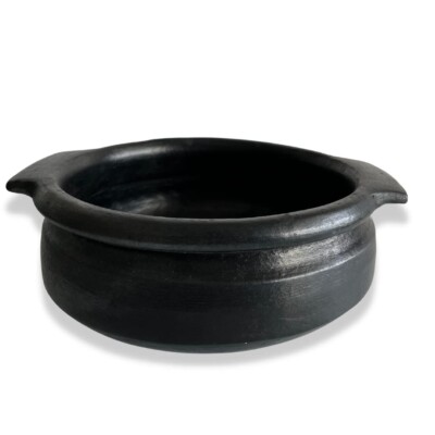 Nutrion Pre Seasoned Black Clay Cooking Pot