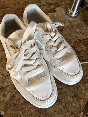 Size 6 - VANS Lowland CC cream