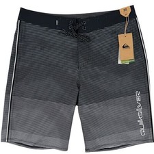 NWT Quiksilver Men's SurfSilk Massive 20" Boardshorts Black/Gray Size 30