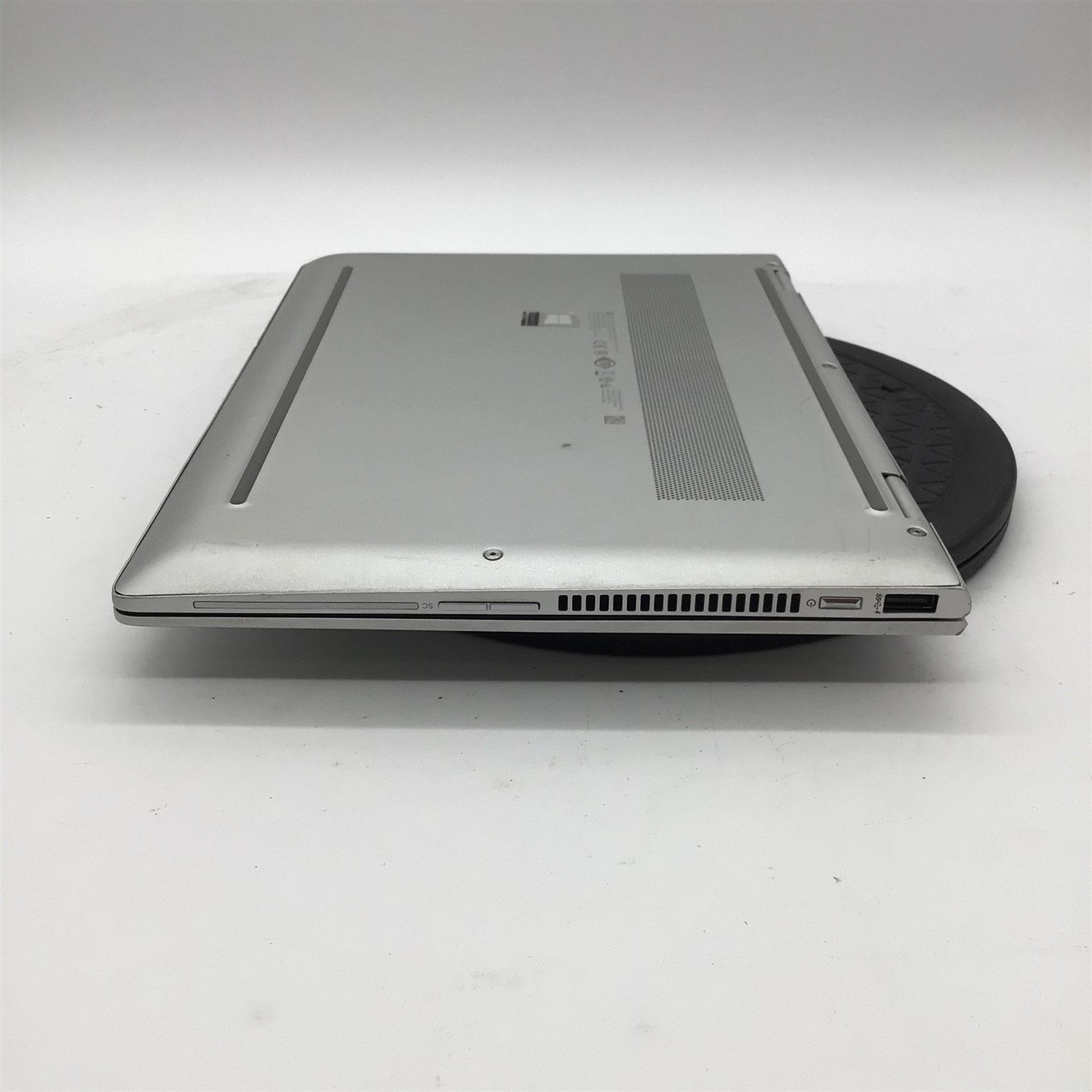 HP 9JV57UC#ABA, 14-Inch Laptop, with Intel Core i5 8th Gen., 256 GB NVMe (Non-Volatile Memory Express), No OS