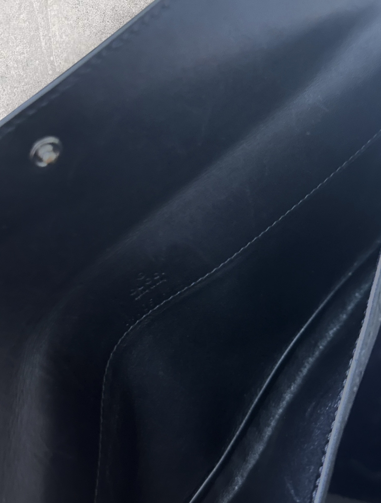 Gucci Monogram Leather Envelope Wallet - image 9