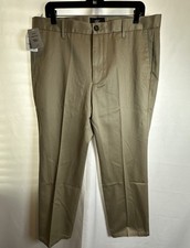 Dockers Signature Khaki Slim Fit Flat Front Beige NWT 36x 29 2271