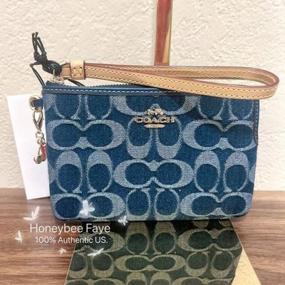 NWT Coach Corner Zip Wristlet In Signature Denim CZ452 | eBay