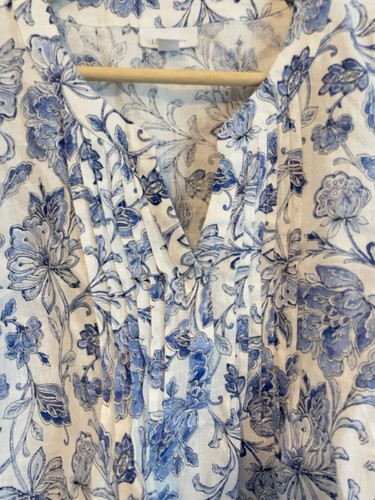 J Jill Love Linen Pintucked Tunic Top Small Blue Floral Relaxed Cottagecore EUC - Picture 3 of 10