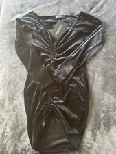 Pretty Little Thing Black Velour Dress Size UK 8 BNWT