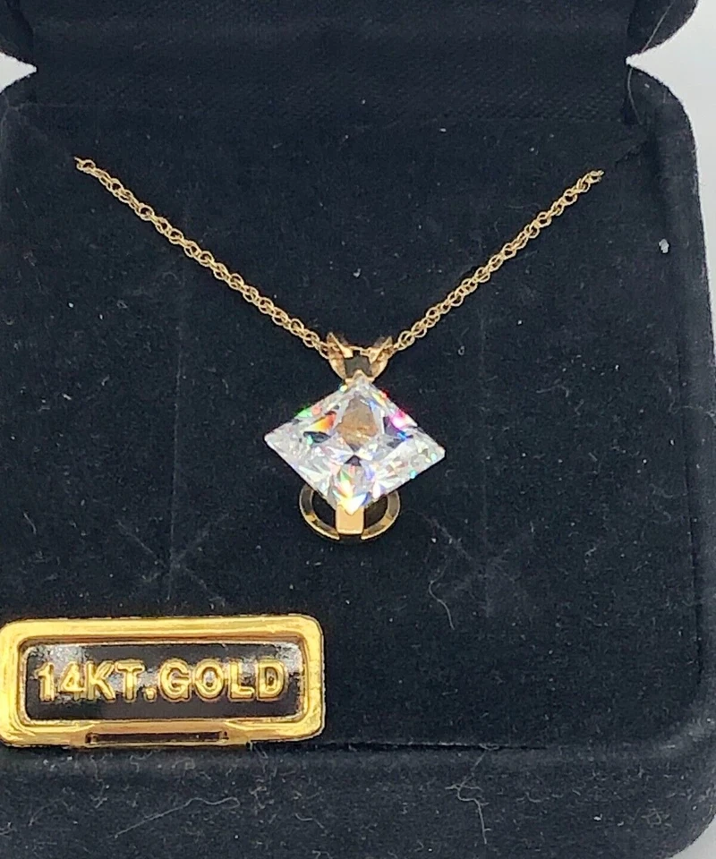 Colgante Diamonique Diamonique Corte Princesa Circonita Cúbica Diamante Cadena Amarilla 14k 16" De Colección Foto 2 de 4