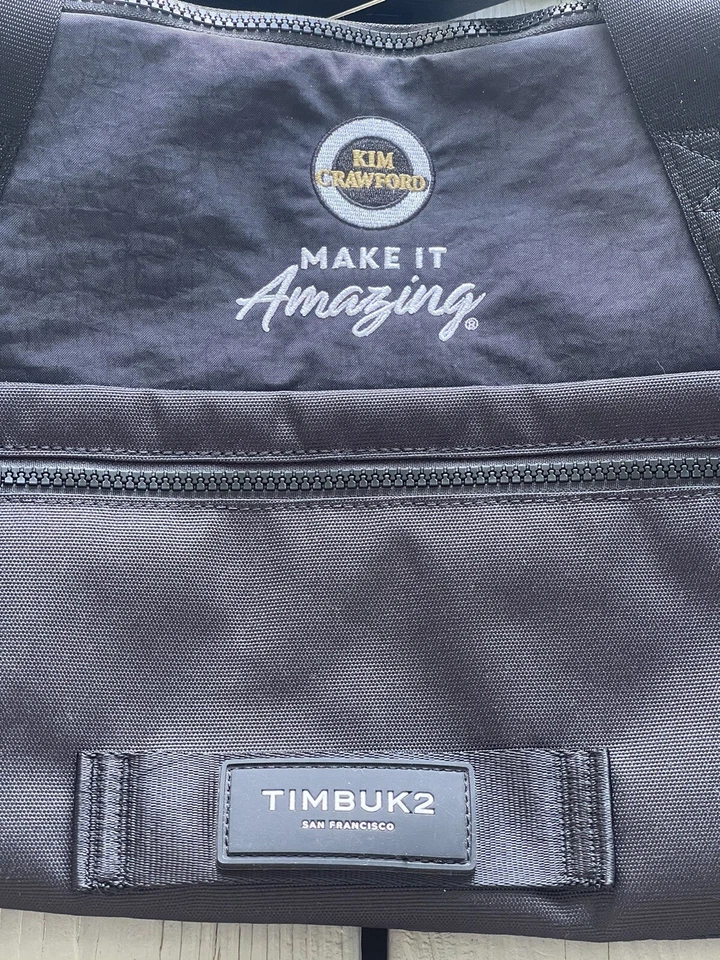 Timbuk2 The Player Duffel Bag Logo Embroidery Jet Black Size Small New With Tags - Image 2 of 4