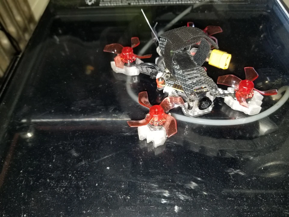 TOOTHGRINDER Fpv Drone 2S ELRS Race Drone Custom Tuned Ready To Fly Silver CF - Image 4 of 4