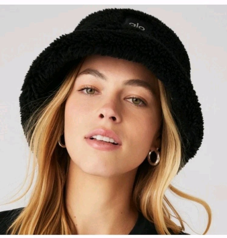 ALO Yoga Foxy Sherpa Bucket Hat Black Medium Large | eBay