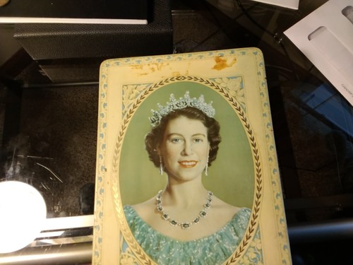 Queen Elizabeth Candy Tin Capital Chocolate Scotland W&M Duncan Vintage 1953 - Picture 6 of 6