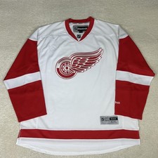 Ultimate Detroit Red Wings Collector and Super Fan Gift Guide 42
