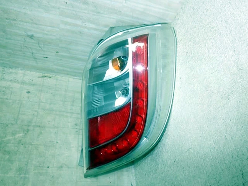 Daihatsu Right Tail Lights for sale | eBay