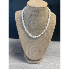 Vintage 16 Inch Cream Cultured Pearl Strand Necklace Silver Tone Lobster Clasp
