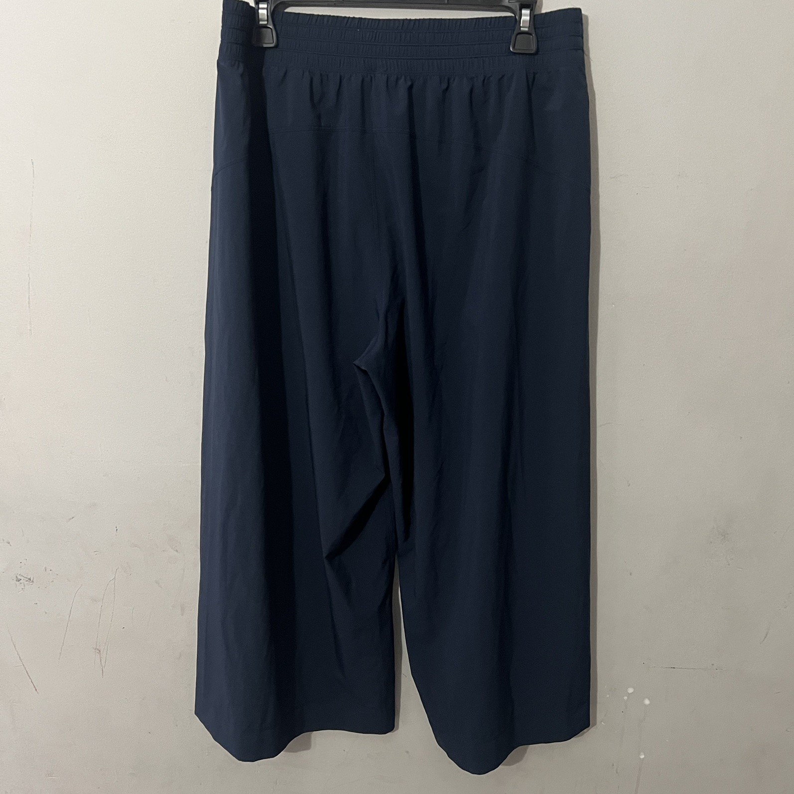 Lululemon Wanderer Culotte Iron Blue Sz 12 High Rise Wide Leg Athleisure