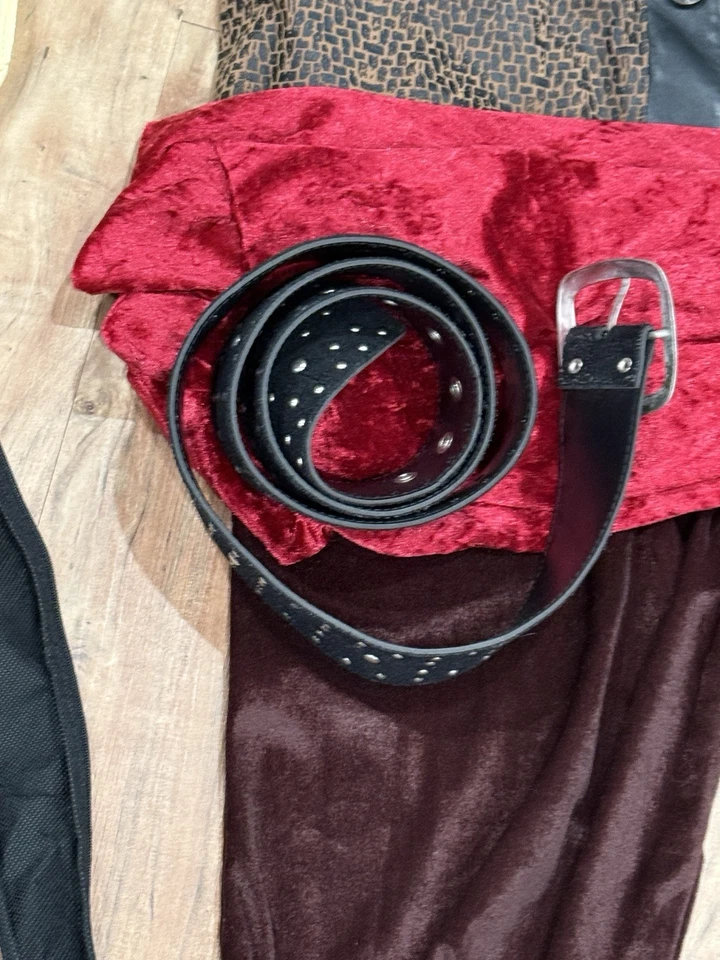 InCharacter деревенский пиратский костюм брюки размер средний рубашка и жилет размер XL - Изображение 4 из 4