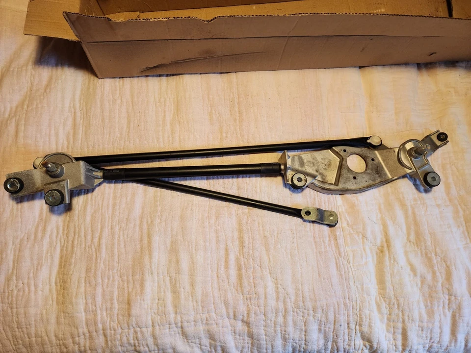 NUEVO Acoplamiento limpiaparabrisas Dorman 602-466 2011-2014 Toyota Tundra Sequoia Foto 4 de 4