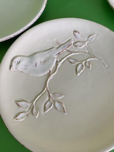 Maxcera Cera Blanca Bird 8 1/4" Round Plates New with Tags Lovely Set of 4 - Picture 6 of 9