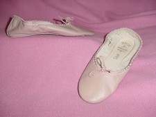 GIRLS Light Pink Leather Ballet Slippers / Shoes by Capezio Teknik 5EE  NEW