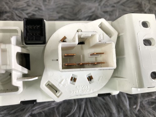 2004-2006 Pontiac GTO HVAC Climate Control Switches Assembly OEM FC4 - Picture 7 of 8