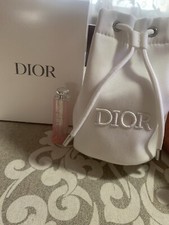 dior pochette Make-up