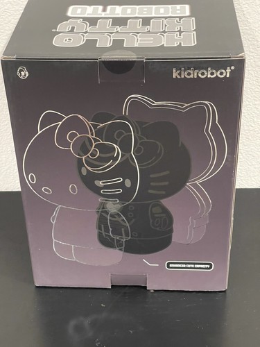 2024 SDCC Exclusive Kidrobot Hello Kitty Plush Clear Shell Robot Figure In Hand - Picture 11 of 12