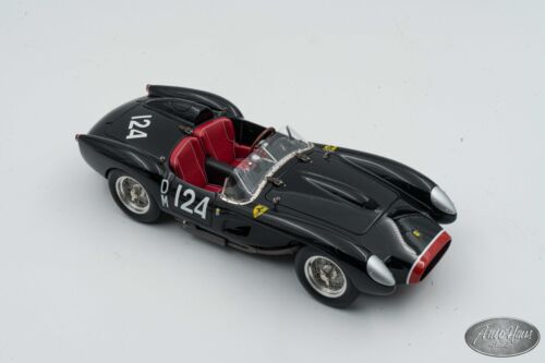 1/18 CMC 1957 Ferrari 250 Testa Rossa Pontoon Fender Black 🤝ALSO OPEN FOR TRADE - Picture 4 of 5