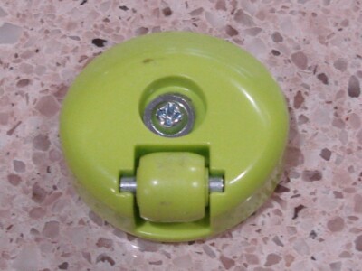 Pick Up Bricks PB-2101 LEGO Clean-up Vacuum Cleaner FRONT PIVOT WHEEL Only