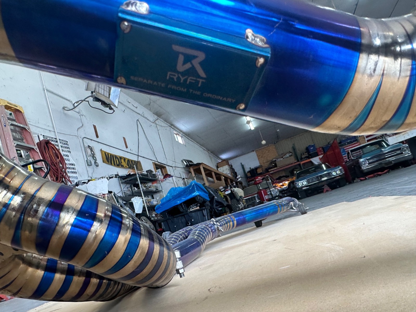 Lamborghini Urus Ryft titanium straight pipe exhaust