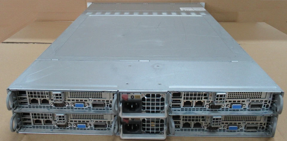 Supermicro SuperServer CSE-827 4x H8DGT-HIBQF Nodes 8 x AMD 6275 No memory - Image 2 of 4