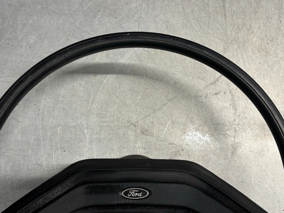 1980-1986 Ford F150 F250 F350 Bronco Thin Ring Steering Wheel W/Horn Button OEM Foto 4 de 4