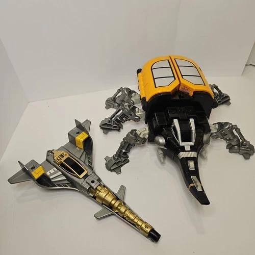 Vintage 1997 Beetleborgs Gargantis Mobile Attack Carrier Bandai 90s Beetle borgs