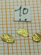 3 gold nuggets from Italy
