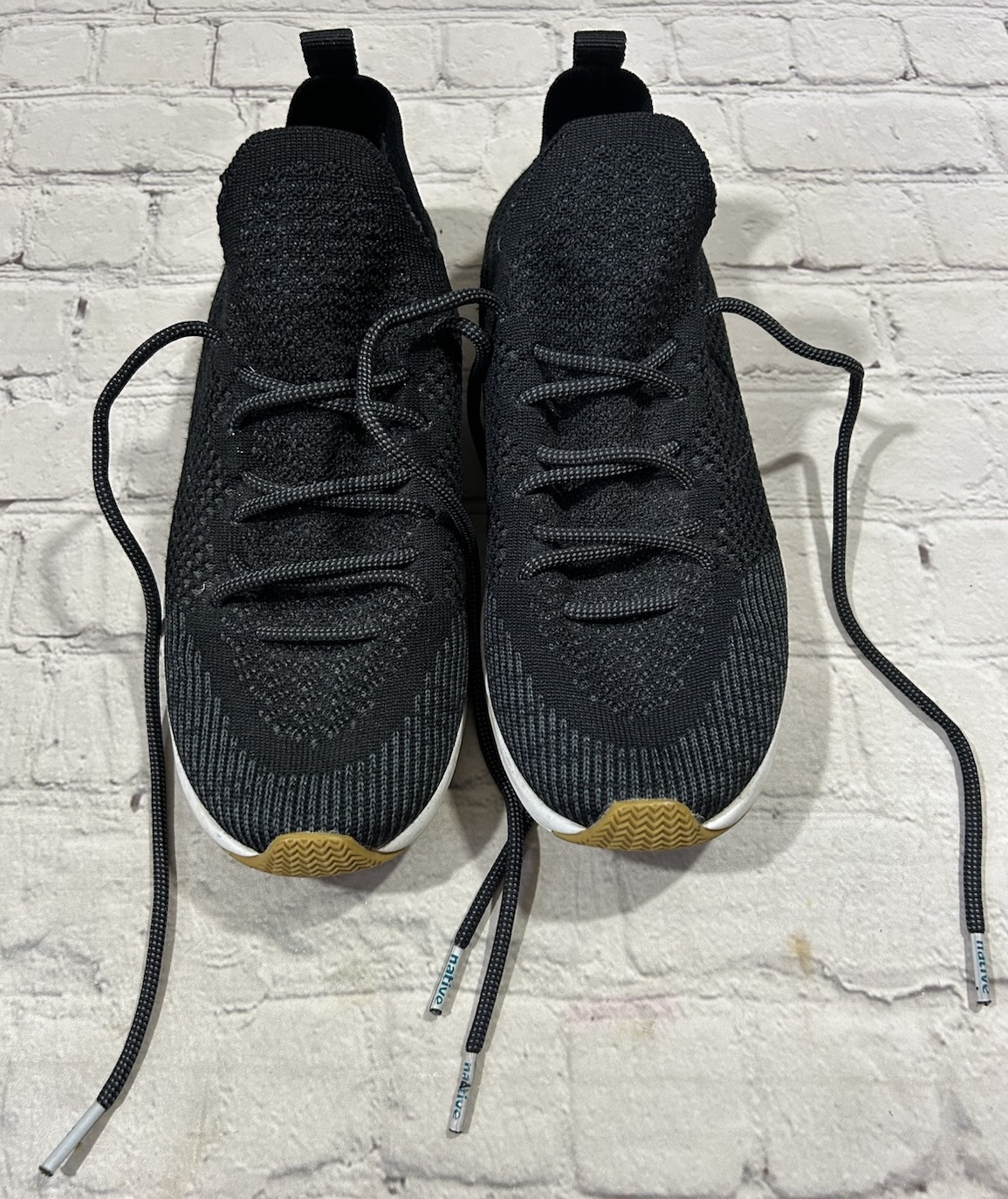 Native Men Size 7 AP Mercury Liteknit Black Jiffy Black 2110