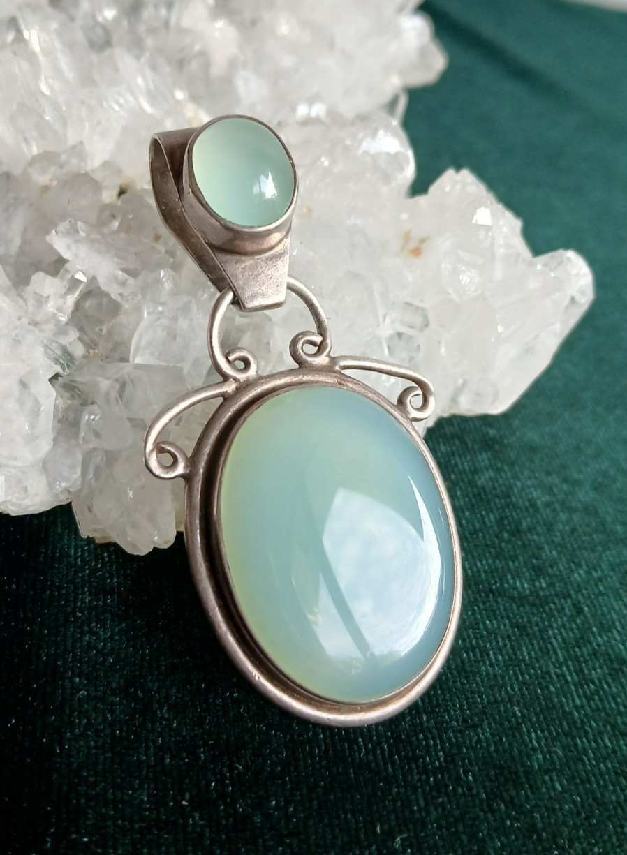 Sterling Chalcedony Statement Pendant - image 3